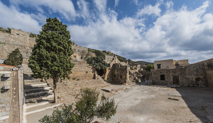 Fototapeta na wymiar Spinalonga, Crete Ruin of Leper Collony