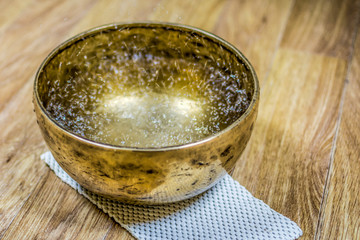 Tibetan sound massage