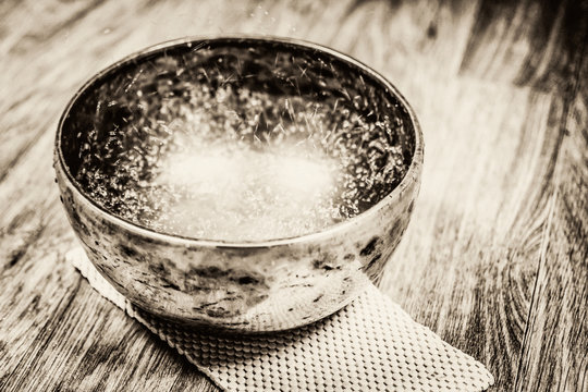 Tibetan sound massage