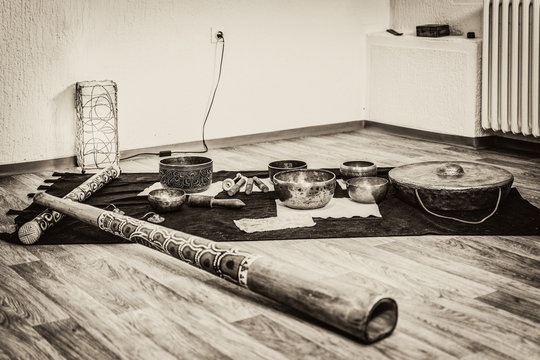 Tibetan sound massage