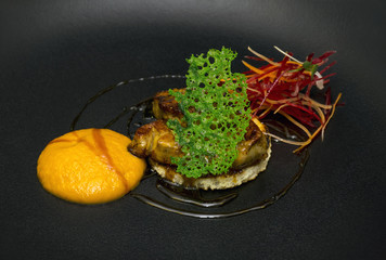 Steak with carrot puree 
