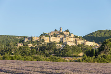 Fototapeta na wymiar Le village perché de Banon dans les Alpes-de-Haute-Provence