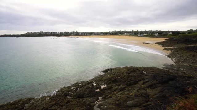 Longchamp Beach betwwen garde guerin and decolle coastline, Saint-Lunaire, Brittany