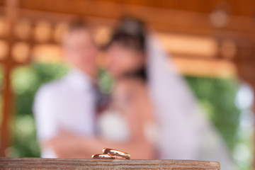wedding rings with young