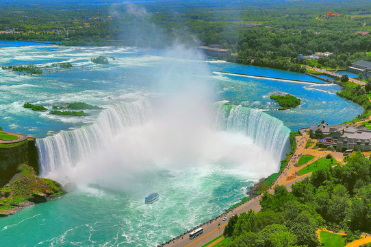 Fototapeta Beautiful Niagara falls.