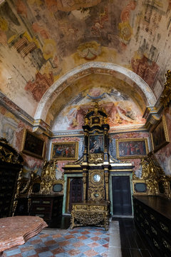 Richly decorated  Baroque interior rooms of the Porto's Cathedral in Porto, Portugal