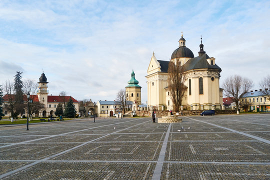 Zhovkva Historic Centre . Zhovkva is a center of Zhovkivskyi district in Lviv region, Western Ukraine. Zhovkva was planned as an ideal city of Renaissance.