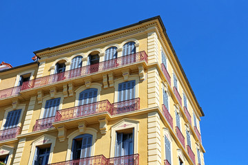 Fototapeta na wymiar Nice historical building in Hyères - French Riviera
