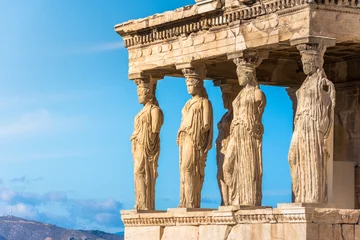 Fotobehang Karyatides-standbeelden, Erehtheio, op de Akropolis in Athene, Griekenland © gatsi