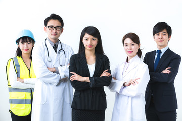 様々な職業の人々