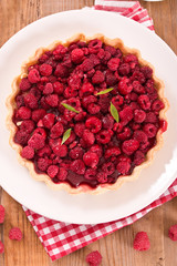Raspberry tart. 
