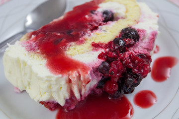 bûche aux fruits rouges