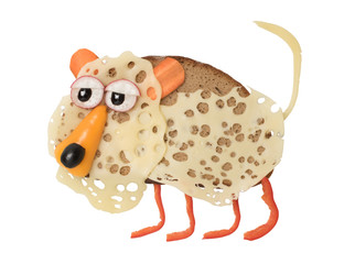 Leopard made with black bread, cheese and vegetables