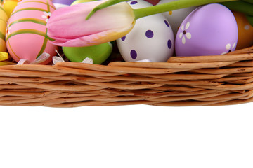 Decoration for the Easter holiday in which I mainly find Easter eggs and weed tulips.
