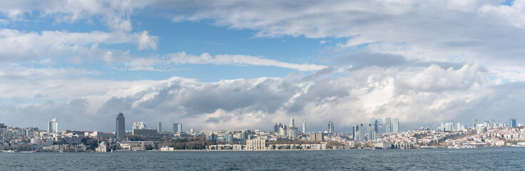 Fototapeta na wymiar Panoramic cityscape over the Bosphorus in Istanbul Turkey
