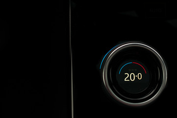 Climate control button with temperature