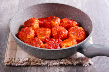 Turkey meatballs with tomato sauce