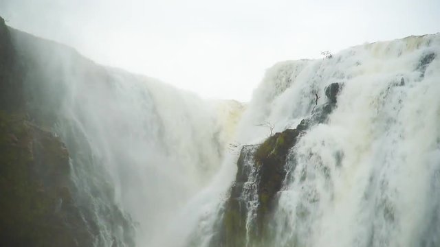 Sae Pong Lai waterfall, the unseen in Laos.