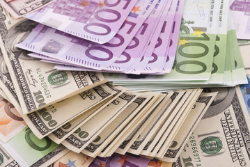 Dollar, euro banknotes