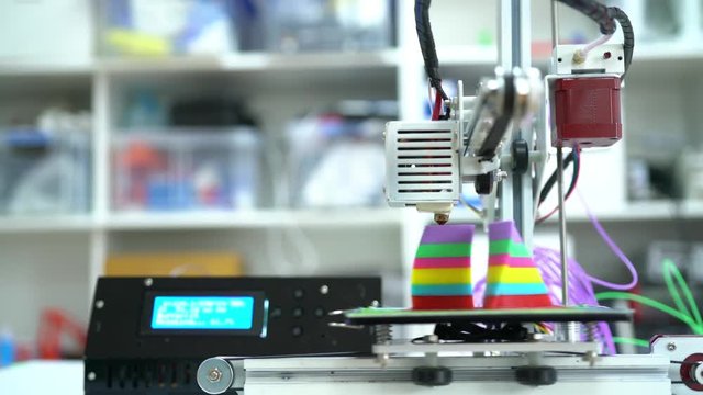 3D printer print the mechanical part