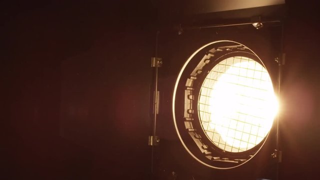 Movie light turning towards camera