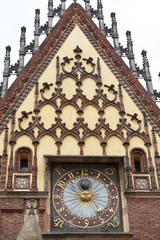 Obraz premium Gothic Wroclaw Town Hall on market square, Wroclaw, Poland