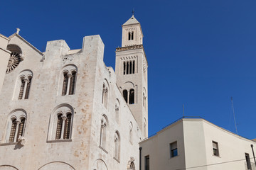 Fototapeta premium Facade of Bari Cathedral.