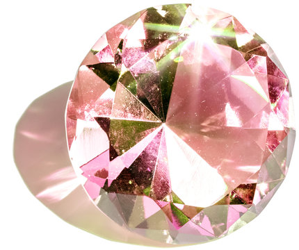  cristal de roche rose , fond blanc 