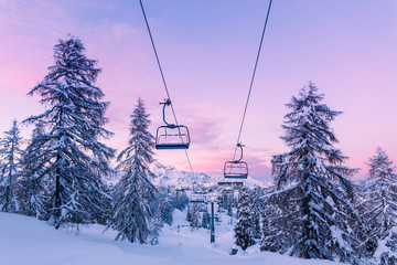 Winter mountains panorama with ski slopes and ski lifts - 186505274
