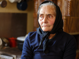 Old woman indoor