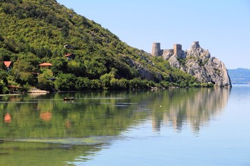 Fototapeta na wymiar Golubac Castle, Serbia