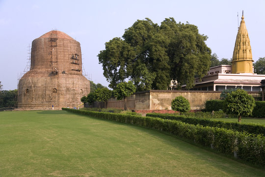 Birthplace Of Buddhism - Sarnath - India