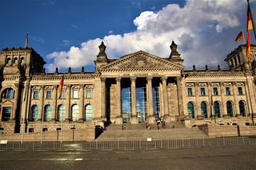 Deutsche Reichstag and deutsche Flags