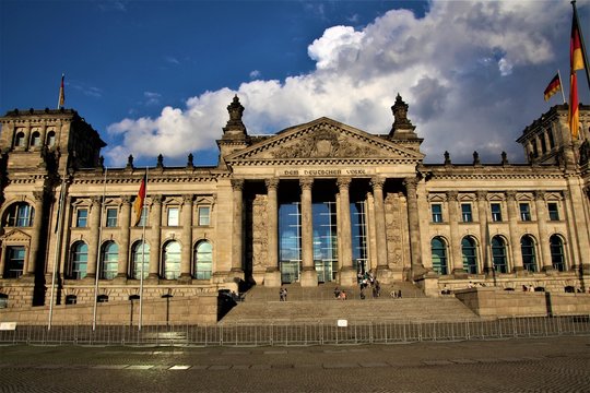 Deutsche Reichstag and deutsche Flags 