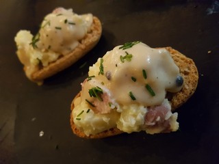 Exquisites