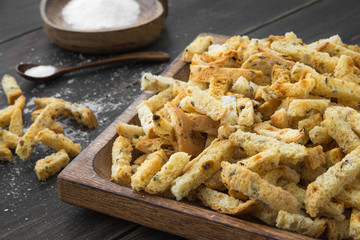 Toasted bread rusks with sault