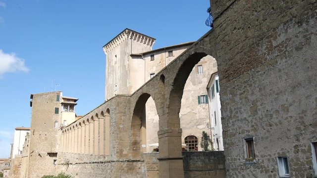Arco medioevale alle porte di Pitigliano
