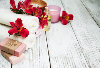 Spa composition with alstroemeria flowers