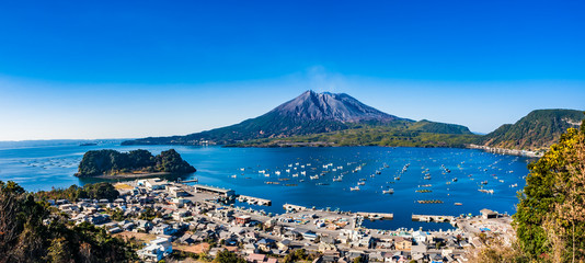Obraz premium Sakurajima Sabae Bay, aby zobaczyć z morza