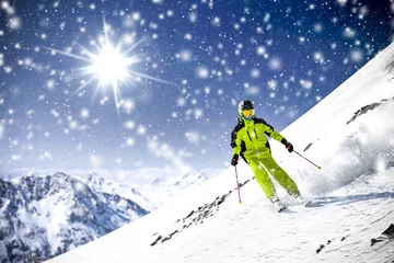 Fotobehang winter skier  © magdal3na