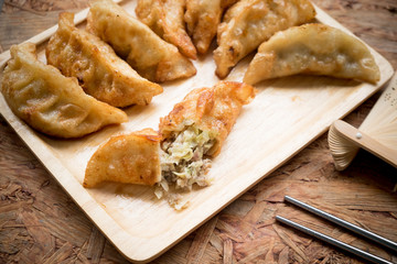 Hungry eat gyoza is easy way yammy