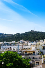 Obraz premium Street view of old buildings in Athens, Greece