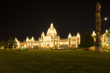 Fototapeta premium Parlament in Victoria British Columbia 