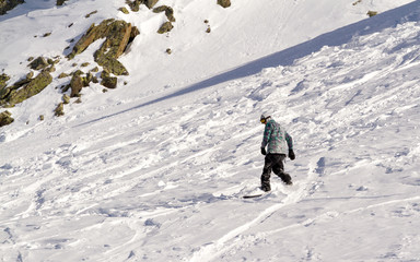 Fototapeta na wymiar Snowboarding,Skiing.