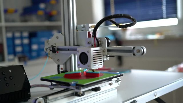Printing with Plastic Wire Filament on 3D Printer