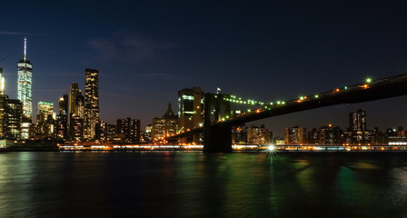 Fototapeta na wymiar Brooklyn Bridge Over The Night