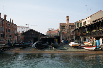 Obraz premium Gonodola Repair shop, Venice, Italy
