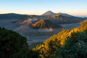 Fototapeta na wymiar Sunrise on the volcano Bromo - Java, Indonesia.