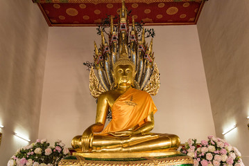 タイ・バンコクのワット・ポーにある仏像