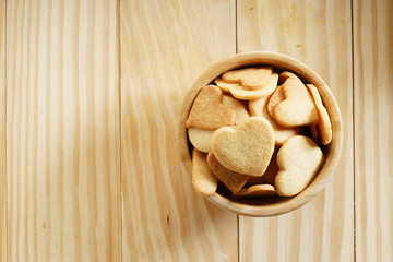 Obraz na płótnie Canvas cookies in the form of heart.